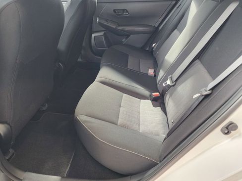 Used 2025 Nissan Sentra SV w/ All-Weather Package FWD image 14