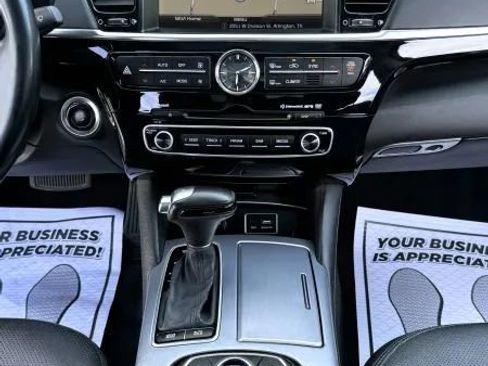 Used 2015 Kia K900 Premium RWD image 28