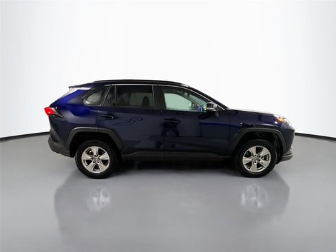 Used 2025 Toyota RAV4 XLE image 34