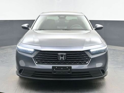 Used 2023 Honda Accord EX image 3