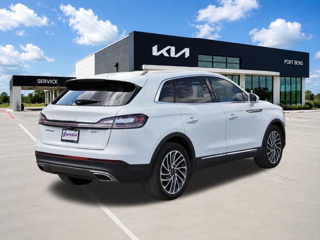 Used 2020 Lincoln Nautilus Reserve w/ Equipment Group 201A FWD image 5