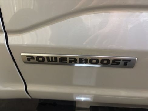 Used 2025 Ford F150 Lariat w/ Equipment Group 501A Mid AWD/4WD image 31