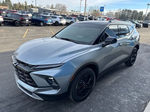Used 2024 Chevrolet Blazer LT w/ Convenience Package image 11