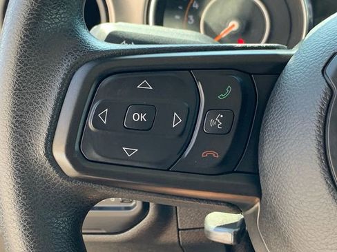 Used 2021 Jeep Wrangler Unlimited Sport image 27