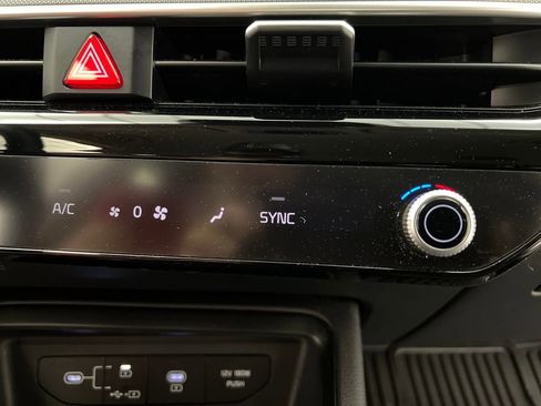 Used 2025 Kia K5 LXS image 43