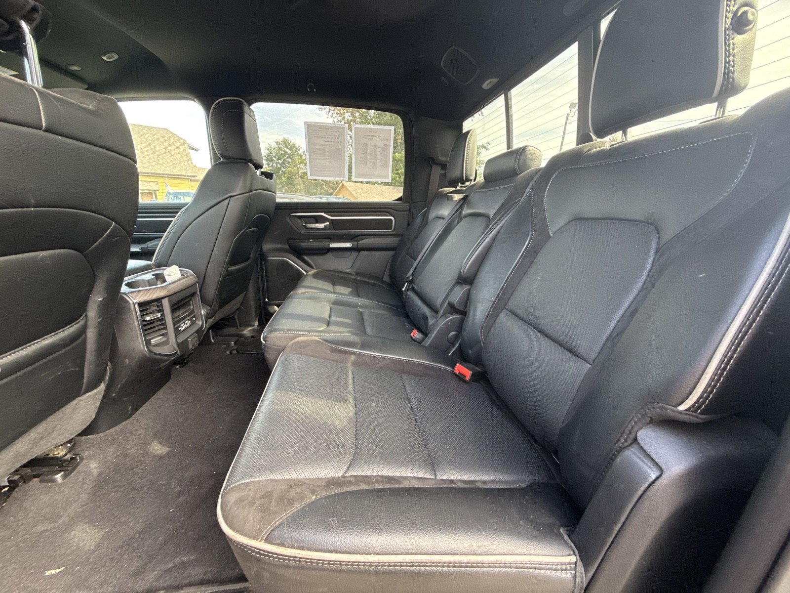 Used 2025 RAM 1500 Laramie AWD/4WD image 23