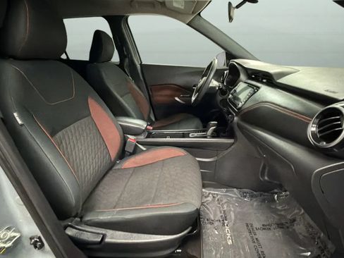 Used 2021 Nissan Kicks SR FWD image 20