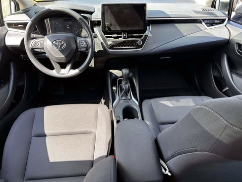 Used 2024 Toyota Corolla LE FWD image 17