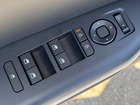 New 2026 Kia K4 GT-Line Turbo w/ GT-Line Sunroof Package FWD image 21