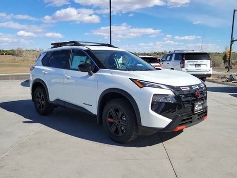 New 2026 Nissan Rogue SV AWD/4WD image 4