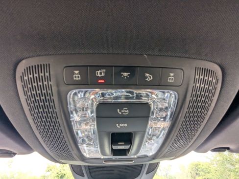 Used 2020 Mercedes-Benz GLS 450 4MATIC image 36