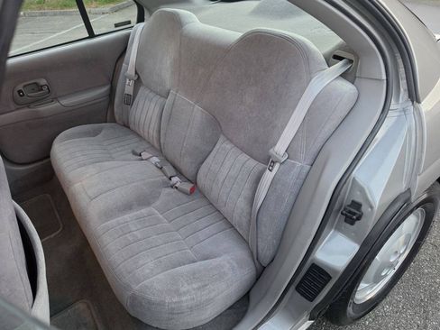 Used 1996 Chevrolet Lumina LS FWD image 22