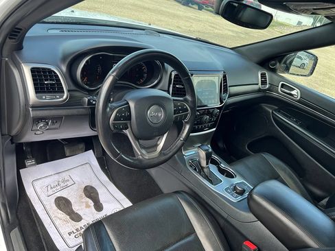 Used 2020 Jeep Grand Cherokee Limited w/ Luxury Group II AWD/4WD image 21