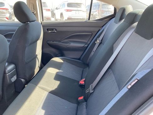 Used 2025 Nissan Versa SV image 10