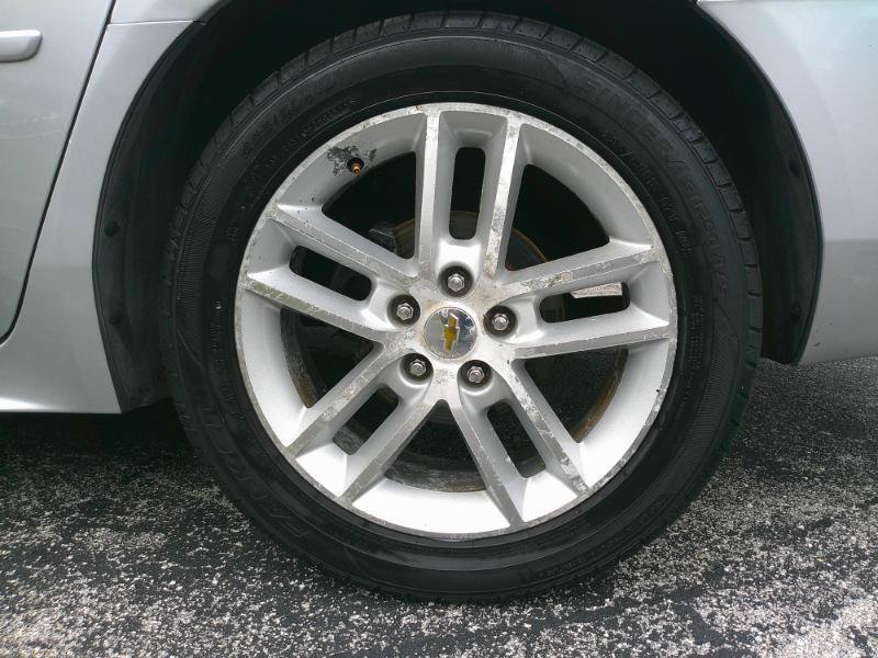 Used 2011 Chevrolet Impala LTZ FWD image 25