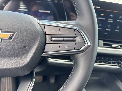 New 2026 Chevrolet Equinox LT w/ Convenience Package II FWD image 15