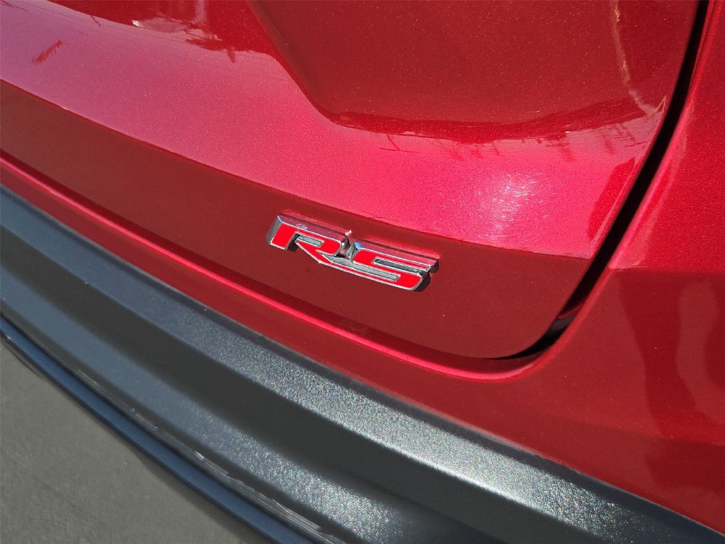 Used 2024 Chevrolet Trax RS w/ Driver Confidence Package FWD image 21
