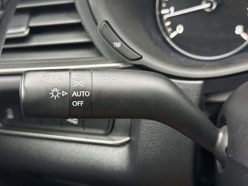 Used 2022 MAZDA CX-30 AWD 2.5 S w/ Select Package image 16