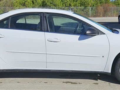 Used 2009 Pontiac G6 Sedan w/ Preferred Package