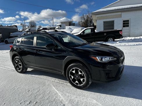 Used 2019 Subaru Crosstrek 2.0i Premium image 4