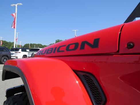 New 2025 Jeep Gladiator Rubicon image 15