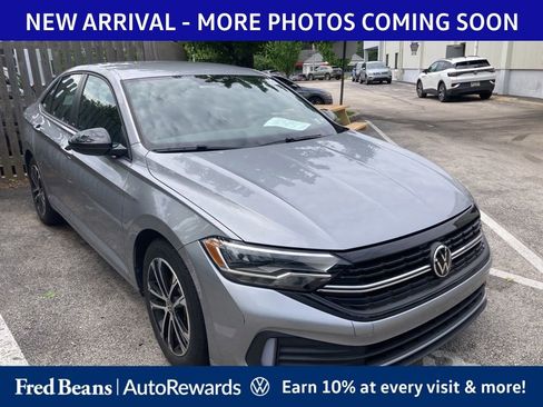 Used 2023 Volkswagen Jetta Sport FWD image 1