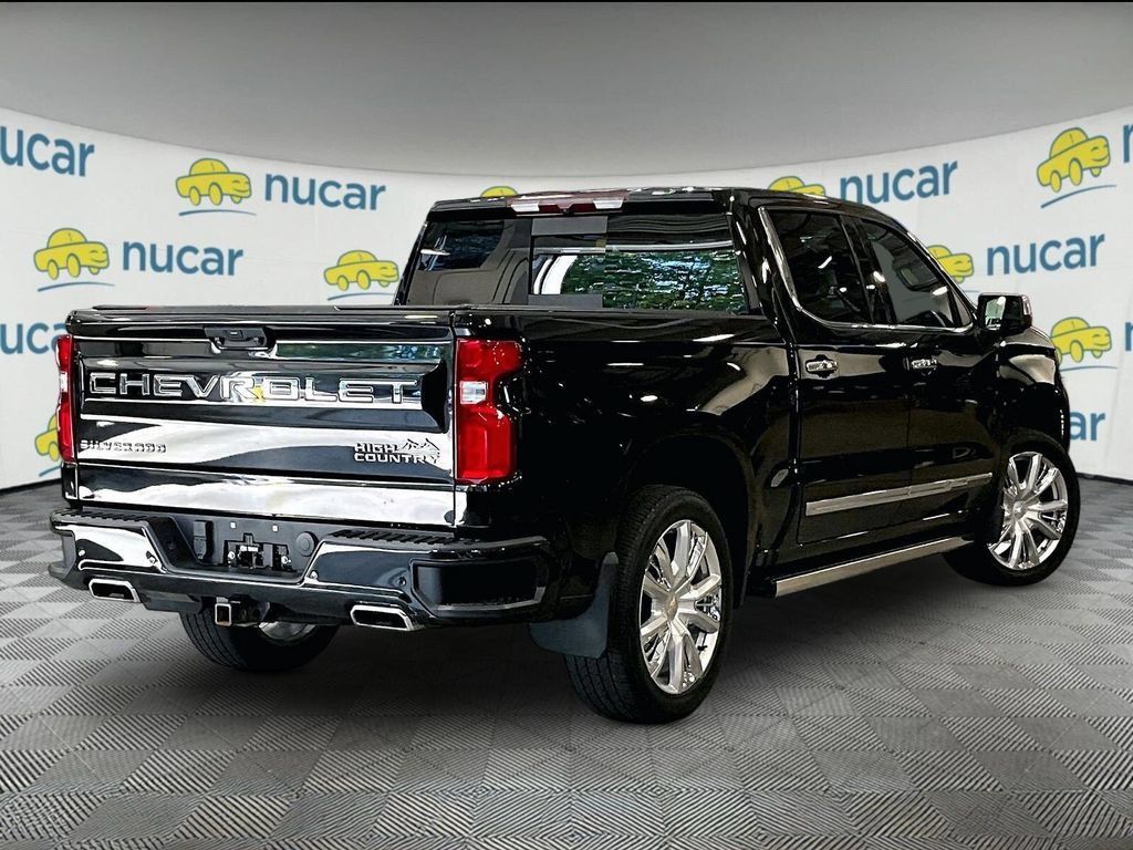 Used 2022 Chevrolet Silverado 1500 High Country w/ High Country Premium Package AWD/4WD image 6