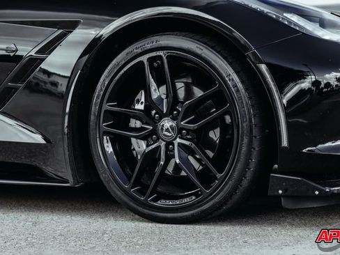 Used 2016 Chevrolet Corvette Stingray Coupe RWD image 48
