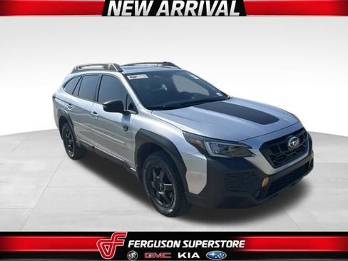 Used 2025 Subaru Outback Wilderness AWD/4WD image 1