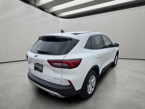 Used 2024 Ford Escape Active AWD/4WD image 5