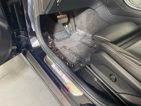 Used 2019 Mercedes-Benz GLC 300 4MATIC image 27