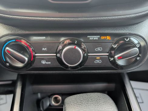 Used 2022 Kia Soul LX w/ Technology Package image 15