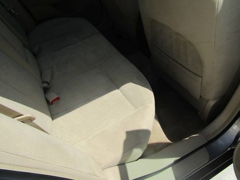 Used 2011 Nissan Altima 2.5 S w/ Convenience Pkg image 16