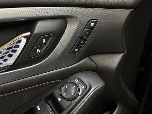 Used 2020 Chevrolet Traverse Premier w/ LPO, Floor Liner Package FWD image 36