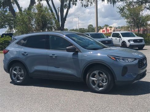 New 2025 Ford Escape ST-Line w/ Equipment Group 301A image 2