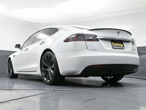 Used 2020 Tesla Model S Long Range Plus image 56