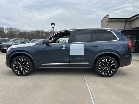 New 2026 Volvo XC90 B6 Plus image 4