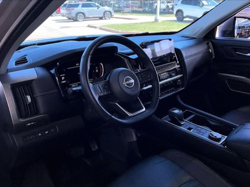 Certified 2023 Nissan Pathfinder Platinum w/ Cargo Package image 15