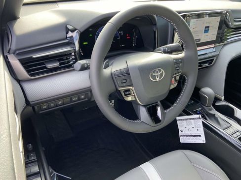 New 2026 Toyota Camry SE image 13