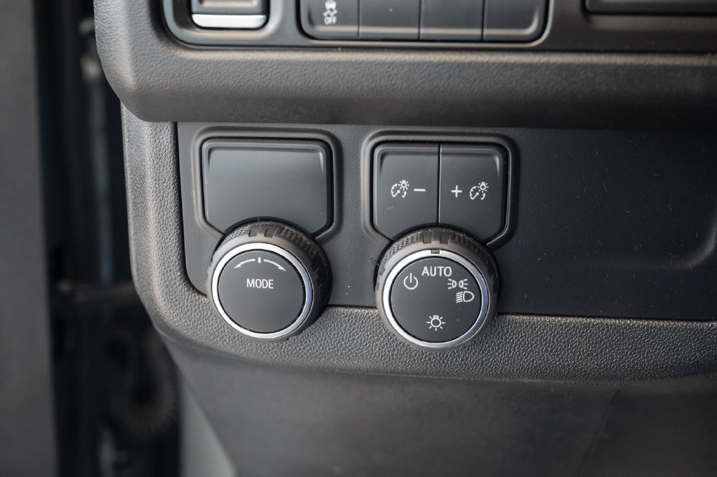 Used 2024 Chevrolet Tahoe LT RWD image 33