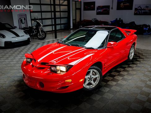 Used 2000 Pontiac Firebird Formula RWD image 3