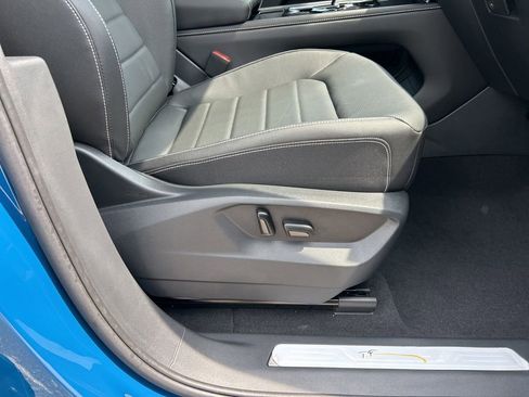 New 2026 Volkswagen Atlas Cross Sport SEL AWD/4WD image 43