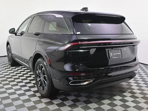 New 2026 Lincoln Nautilus Premier w/ Equipment Group 102A AWD/4WD image 4