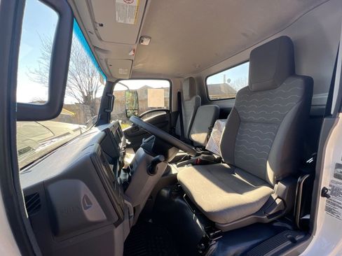 New 2025 Chevrolet Low Cab Forward 4500 XD RWD image 10