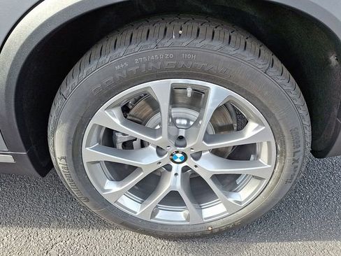 New 2026 BMW X5 xDrive50e image 8