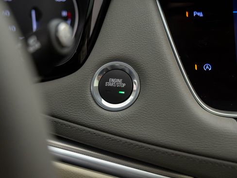 New 2025 Cadillac XT5 Premium Luxury image 23