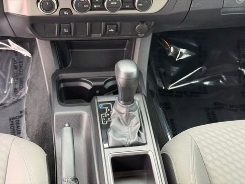 Used 2023 Toyota Tacoma SR image 15