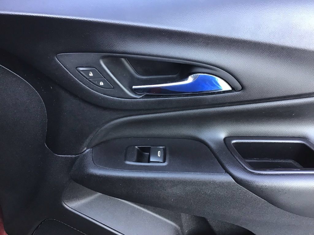 Used 2020 Chevrolet Equinox LT FWD image 13