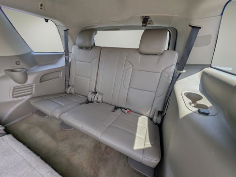 Used 2017 Chevrolet Tahoe LT RWD image 11