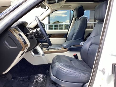Used 2018 Land Rover Range Rover HSE AWD/4WD image 32